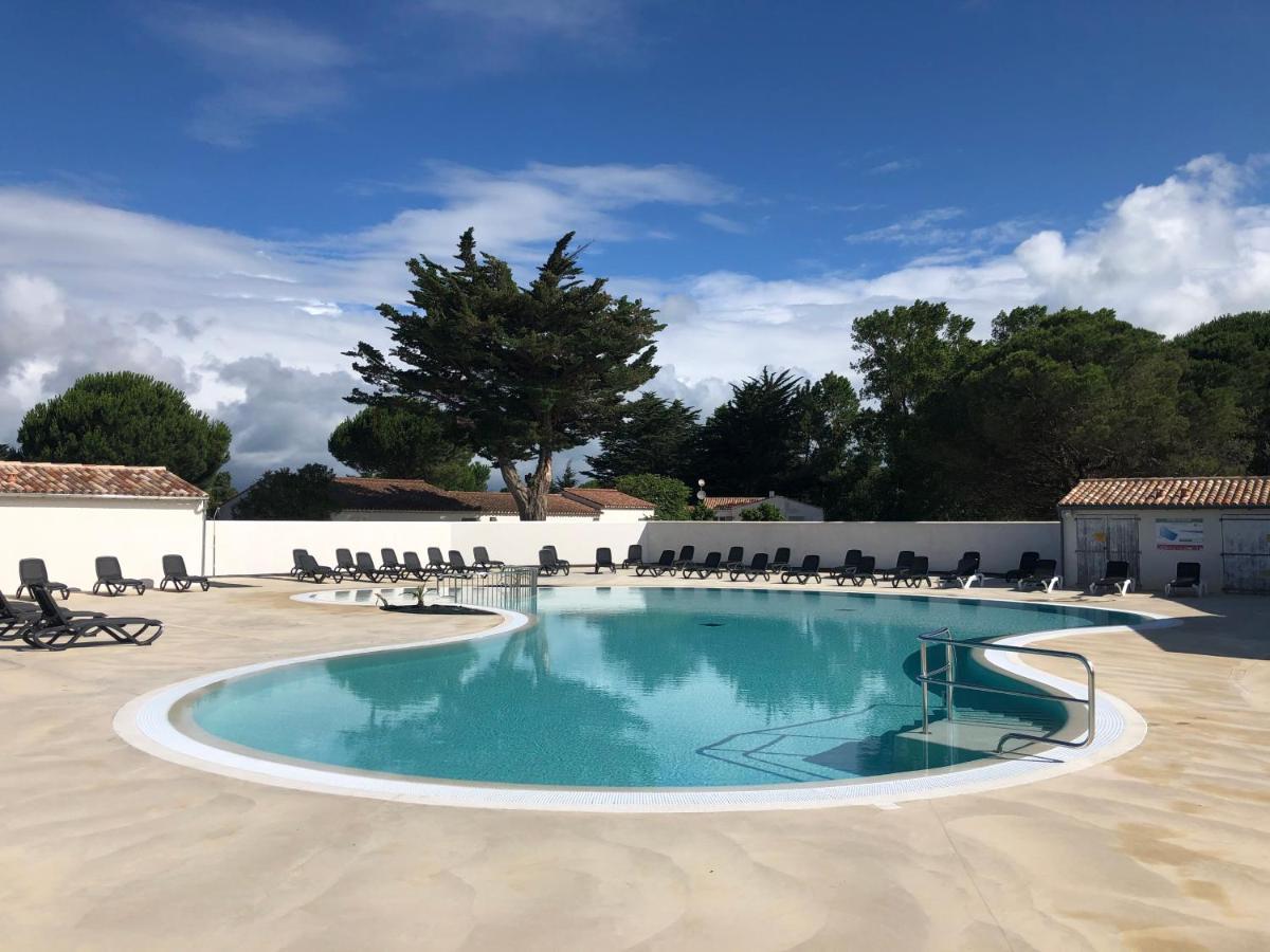 Camping Le Suroit Le Bois-Plage-en-Re Bagian luar foto