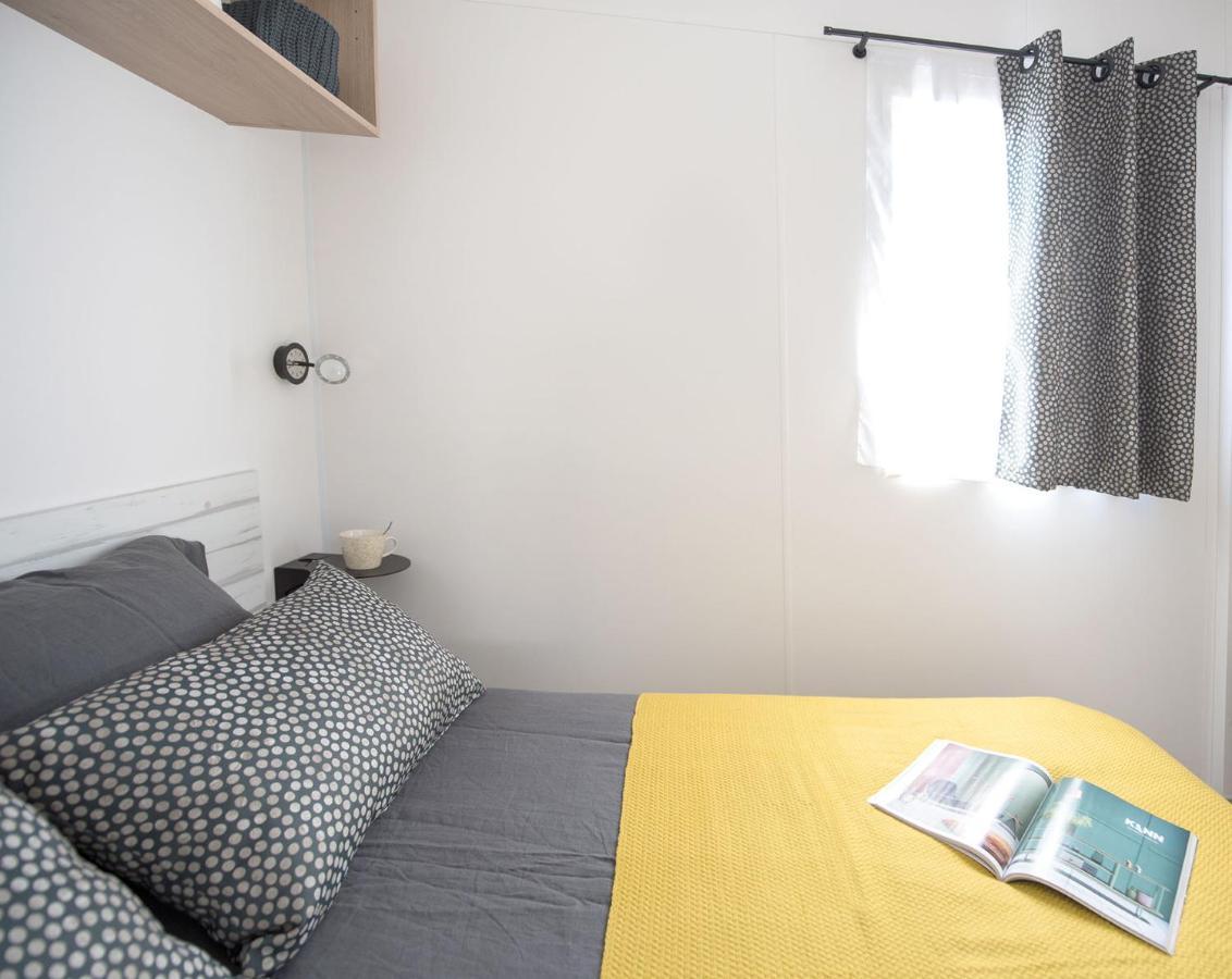 Camping Le Suroit Le Bois-Plage-en-Re Bagian luar foto