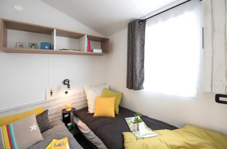 Camping Le Suroit Le Bois-Plage-en-Re Bagian luar foto