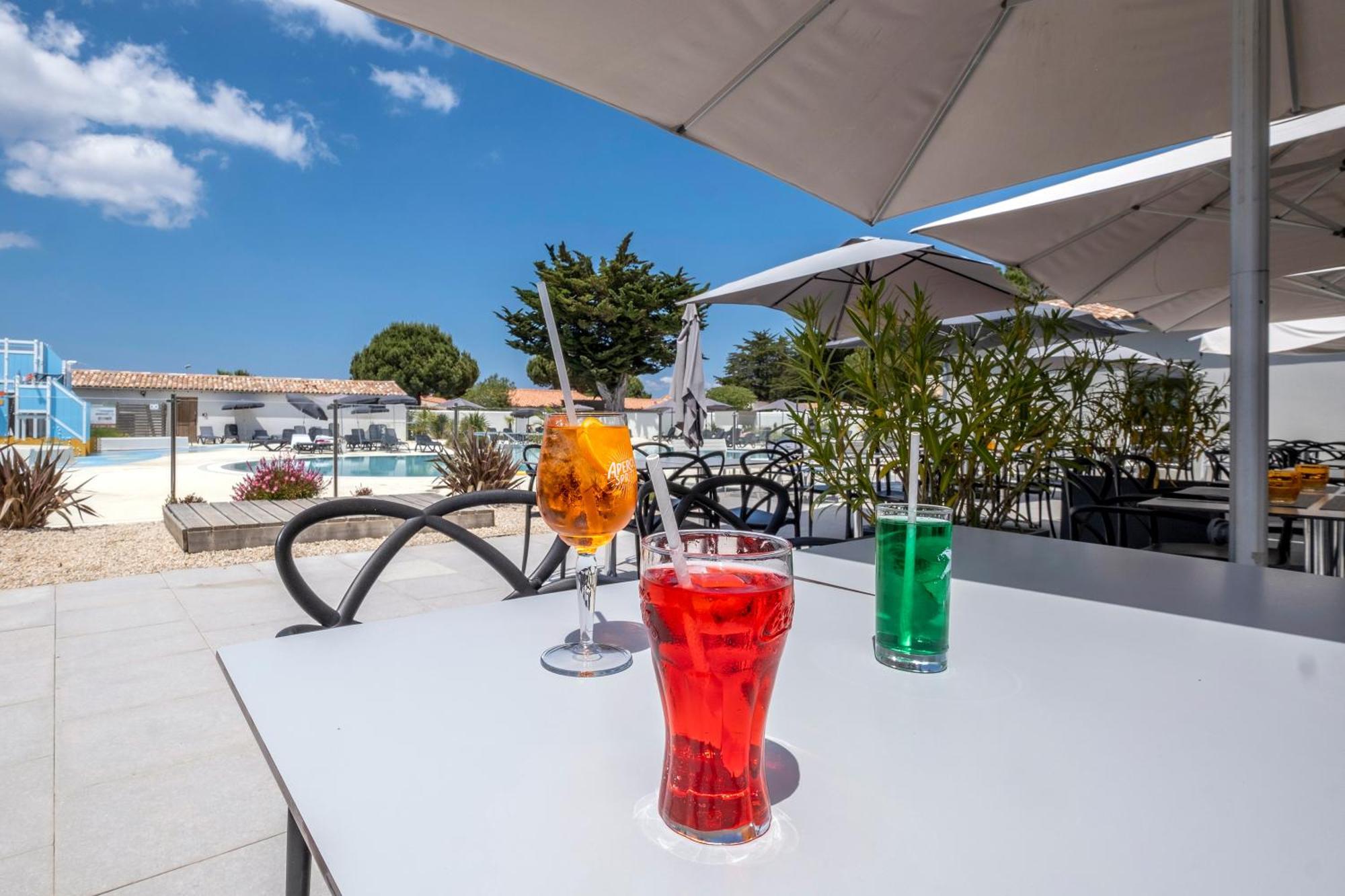 Camping Le Suroit Le Bois-Plage-en-Re Bagian luar foto