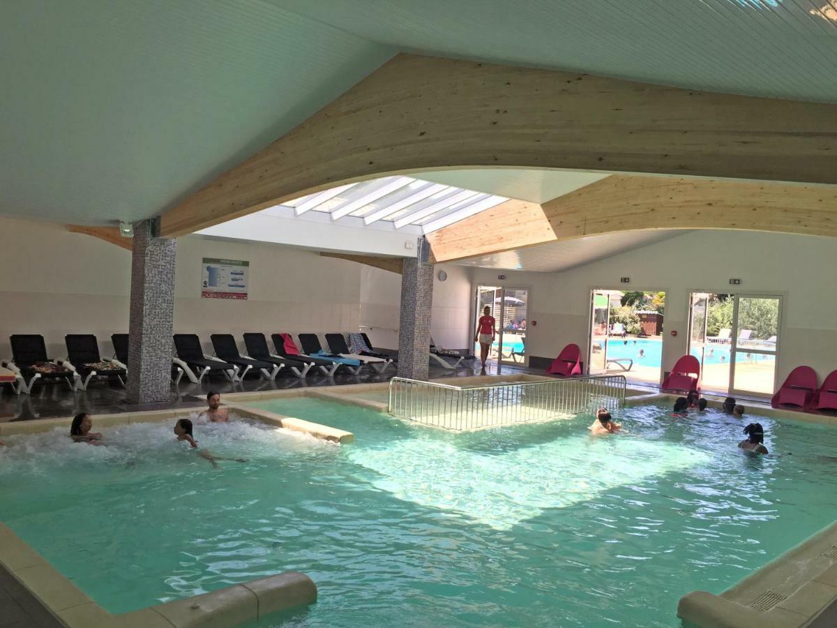 Camping Le Suroit Le Bois-Plage-en-Re Bagian luar foto
