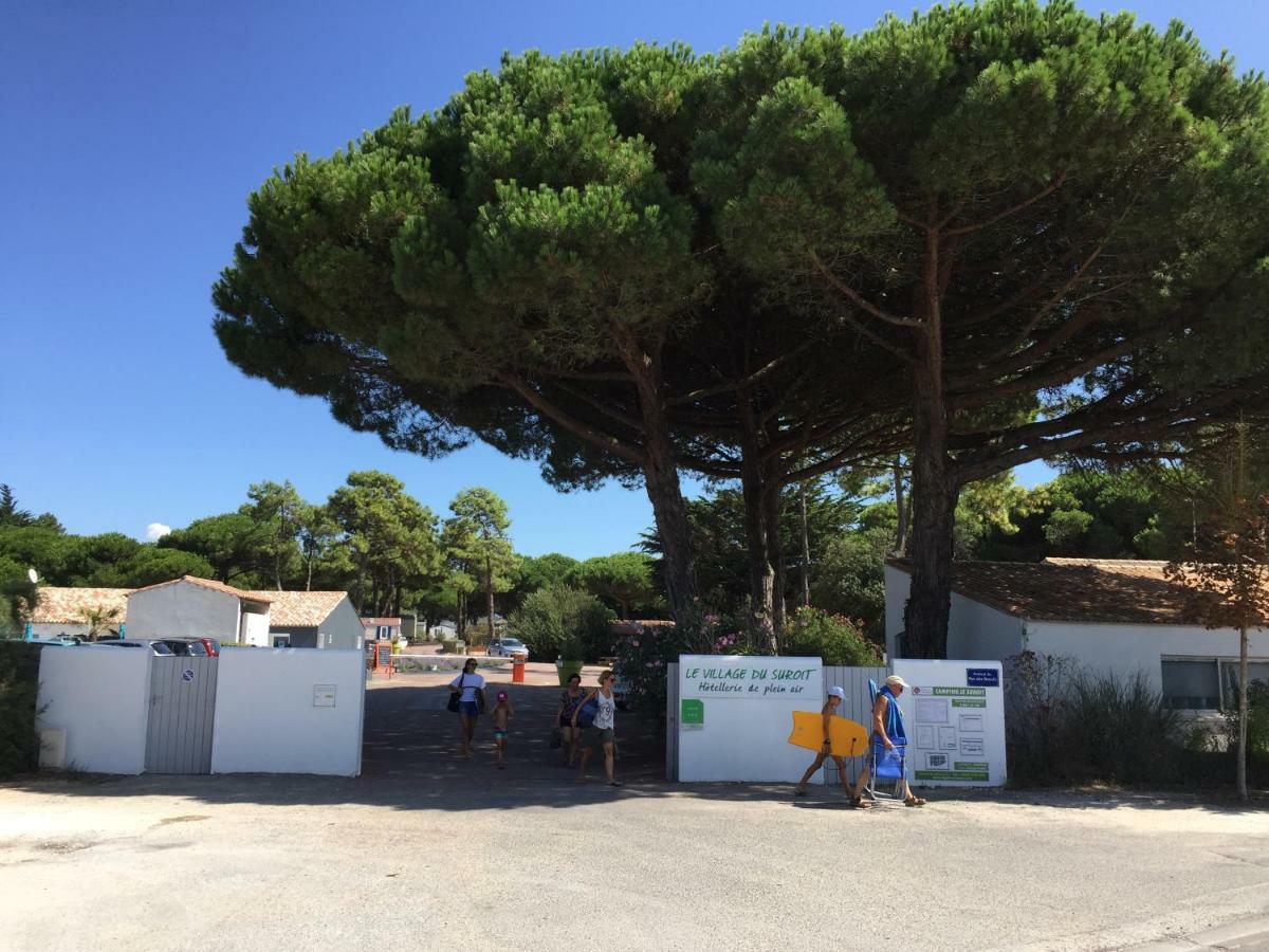 Camping Le Suroit Le Bois-Plage-en-Re Bagian luar foto